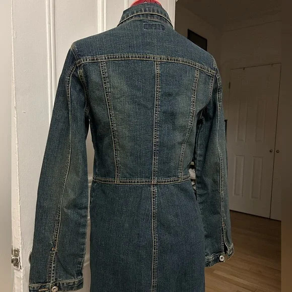Women's Blue Denim Jean Jacket - Picture 3 of 4